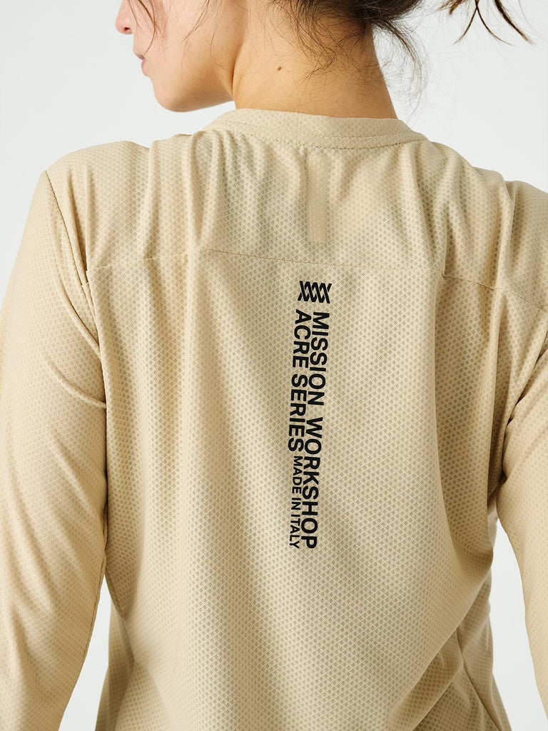 Mission Pro Tech Tee : LS Women's by Mission Workshop - Weatherproof Bags & Technical Apparel - San Francisco & Los Angeles - Built to endure - Guaranteed forever